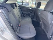 Ford Focus ZETEC TDCI 11