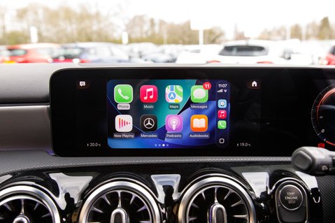 Mercedes-Benz A Class A 250 E AMG LINE PREMIUM PLUS 34