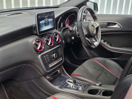 Mercedes-Benz A Class 2.0 A45 AMG Hatchback 5dr Petrol SpdS DCT 4MATIC Euro 6 (s/s) (381 ps) 39