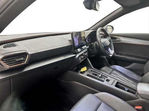 Cupra Formentor 1.4 eHybrid 12.8kWh V2 SUV 5dr Petrol Plug-in Hybrid DSG Euro 6 (s/s) (204 15