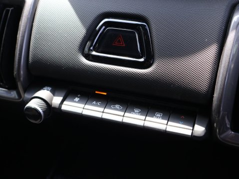Suzuki e Vitara 61kWh Motion Auto 5dr 19