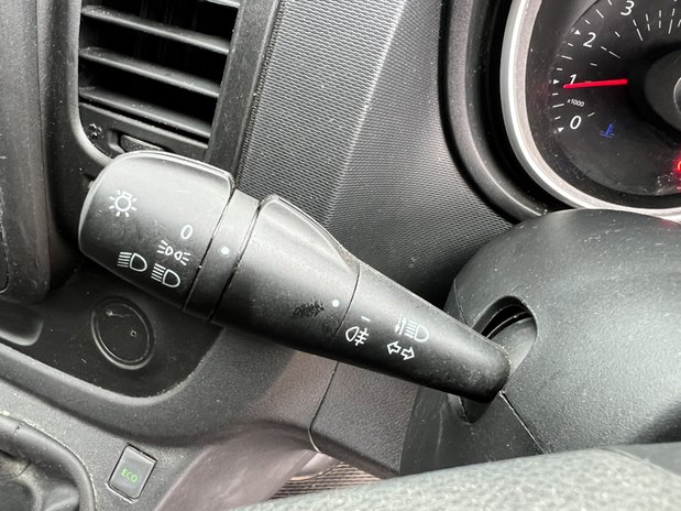 Renault Trafic LWB L2H1 Low Roof Business LL30 Air Con Sensors EURO 6 NO VAT 38