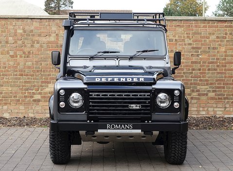 Land Rover 90 Adventure 2