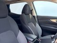 Nissan Qashqai 1.3 Qashqai N-Connecta DiG-T 5dr 18