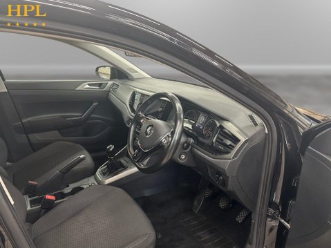 Volkswagen Polo 1.0 SE Hatchback 5dr Petrol Manual Euro 6 (s/s) (65 ps) 12