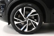 Volvo XC40 1.5 XC40 R-Design Pro T5 Recharge Auto 5dr 23