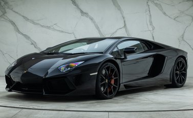 Lamborghini Aventador LP 700-4 1