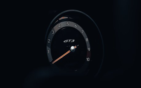 Porsche 911 GT3 Touring PDK - PCCB, Carbon Roof, Lift 52