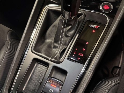 SEAT Leon 2.0 Leon Cupra 300 TSi Semi-Auto 5dr 24