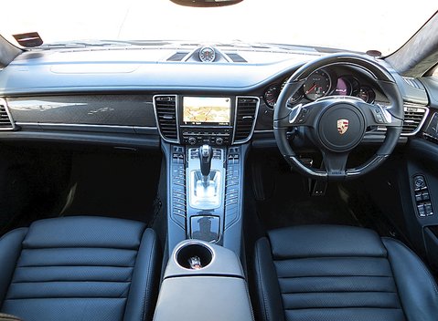 Porsche Panamera Turbo S 3