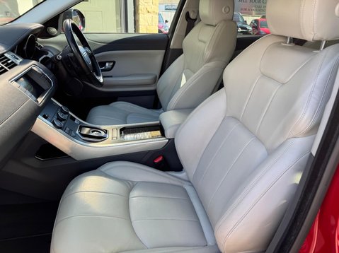 Land Rover Range Rover Evoque TD4 SE TECH 35