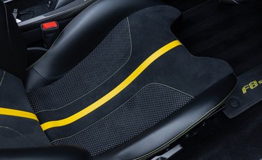 Ferrari F8 Spider 17