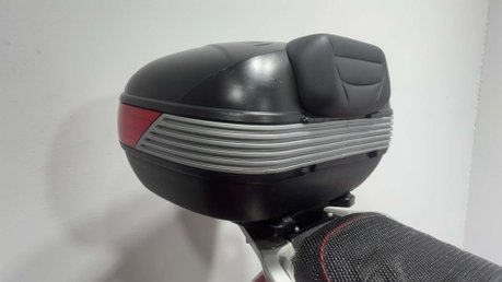 Honda ST 2004 38K FULL LUGGAGE NEW MOT SERVICED BIG CC TOURER BIKE 36