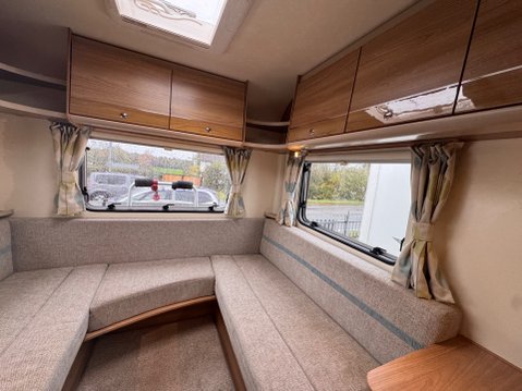 Bailey Approach Advance 665 23