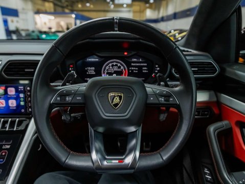 Lamborghini Urus 4.0 V8 BiTurbo SUV 5dr Petrol Auto 4WD Euro 6 (650 ps) 40