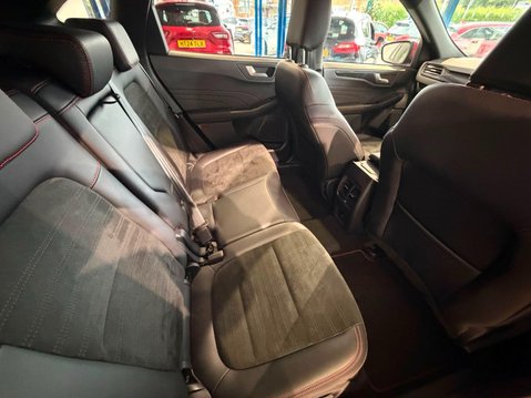 Ford Kuga 2.5h Duratec ST-Line Edition CVT Euro 6 (s/s) 5dr 32