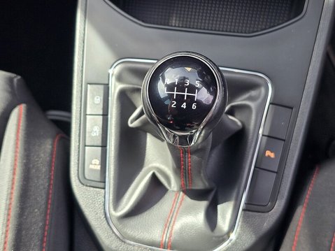 SEAT Ibiza TSI FR 28
