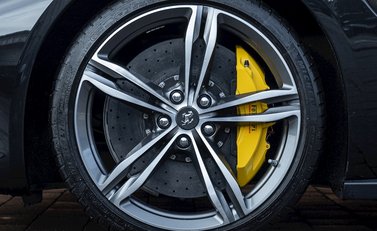 Ferrari GTC4 Lusso 10