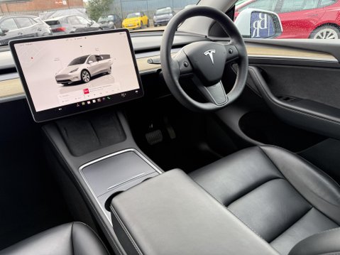 Tesla Model Y (Dual Motor) Long Range SUV 5dr Electric Auto 4WDE (384 bhp) 29