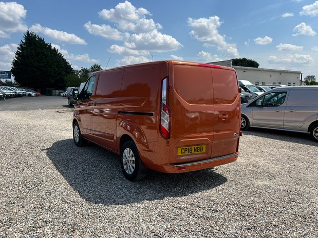 Ford Transit Custom SWB L1H1 Low Roof Limited 300 Adaptive Cruise Air Con Carplay EURO 6 NO VAT 8