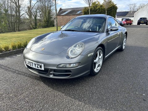 Porsche 911 CARRERA 2 TIPTRONIC S 10
