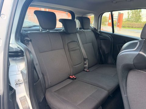 Ford B-Max 1.5 B-Max Titanium TDCi 5dr 17