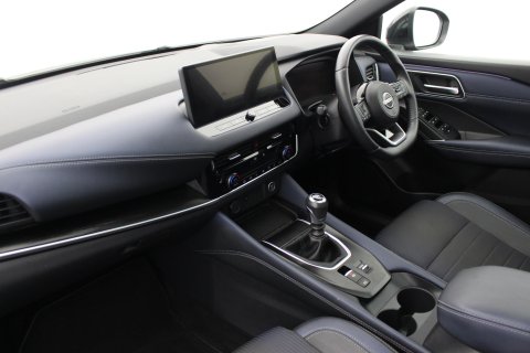 Nissan Qashqai 5dr 1.3 DIG-T MHEV Tekna Petrol Hybrid 5