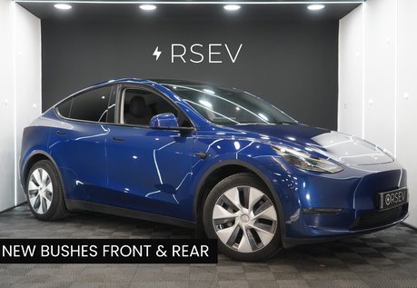 Tesla Model Y LONG RANGE AWD One Owner Deep Metallic Blue Adaptive LEDs Pano Roof VAT Q