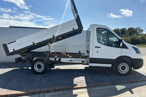 Ford Transit 350 Drw L2 165ps Single Cab Tipper - Rear Camera 7