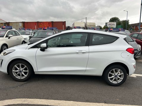 Ford Fiesta 1.1 Fiesta Zetec 3dr 6
