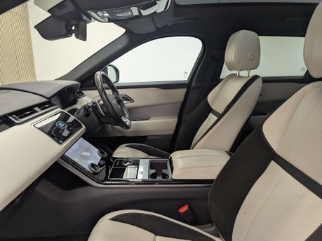 Land Rover Range Rover Velar 3.0 Range Rover Velar R-Dynamic HSE D300 Auto 4WD 5dr 35
