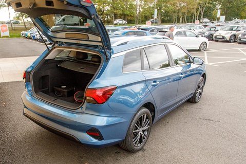 MG MG5 TROPHY 32