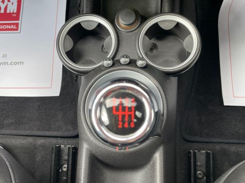 Mini Coupe 1.6 John Cooper Works Euro 5 (s/s) 2dr 27