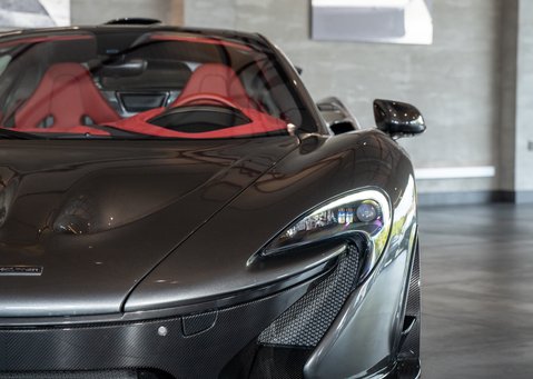 McLaren P1 