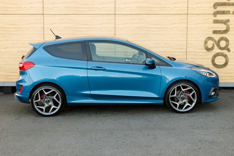 Ford Fiesta ST-3 13