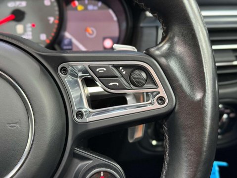 Porsche Macan 2.9T V6 GTS SUV 5dr Petrol PDK 4WD Euro 6 (s/s) (380 ps) 31