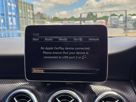 Mercedes-Benz A Class 1.6 A180 Sport Edition Hatchback 5dr Petrol 7G-DCT Euro 6 (s/s) (122 ps) 39