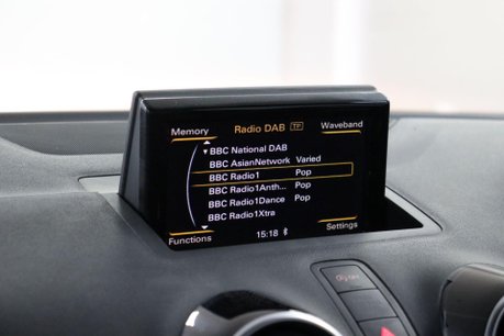 Audi A1 TFSI SPORT 37