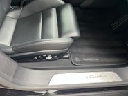 Porsche Taycan 500kW Turbo 93kWh 4dr 19