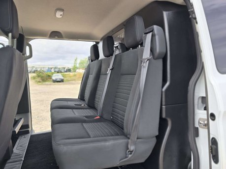 Ford Transit Custom 2.0 300 EcoBlue Limited Crew Van Double Cab 5dr Diesel Manual L2 H1 Euro 6  35