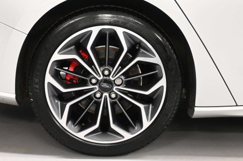 Ford Focus 1.0 Focus ST-Line X mHEV Auto 5dr 50