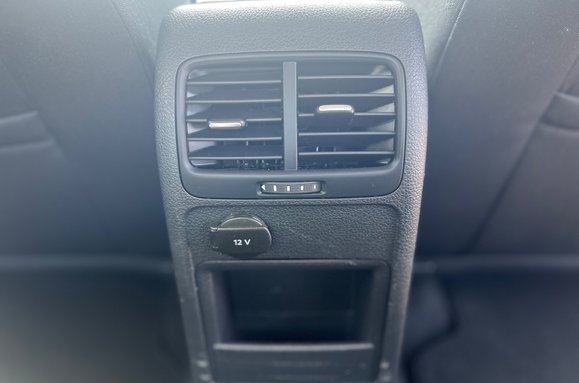 Volkswagen Jetta SE TDI BLUEMOTION TECH £35 ROAD TAX 31