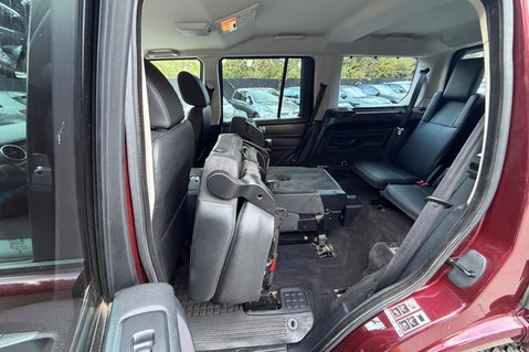 Land Rover Discovery SDV6 SE TECH - 11 SERVICES RECORDED INC CAMBELT CHANGE 44
