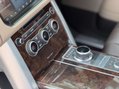 Land Rover Range Rover 4.4 Range Rover Vogue SDV8 Auto 4WD 5dr 37
