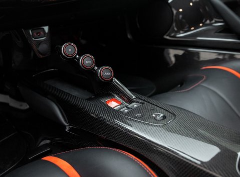 Ferrari LaFerrari 27
