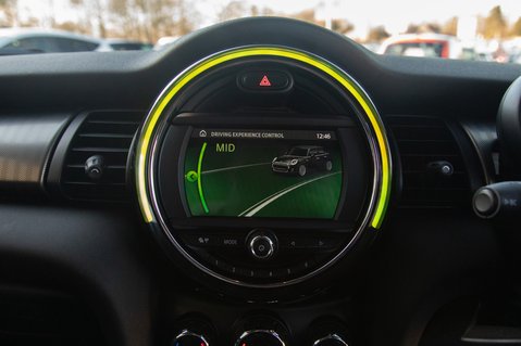 Mini Hatch COOPER S EXCLUSIVE 30