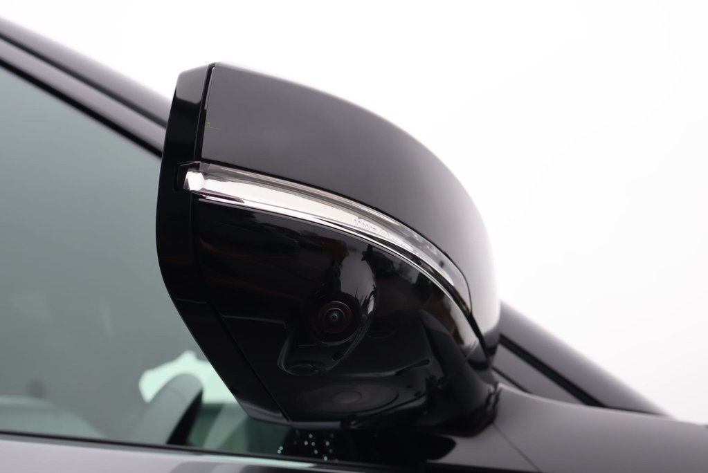 Land Rover Discovery DEMO MODEL COMMERCIAL DYNAMIC HSE WITH GENUINE REAR SEATS STYLED BY SEEKER  13