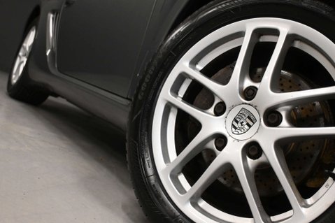 Porsche Cayman 2.7 Cayman 3dr 17