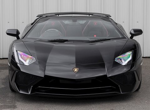 Lamborghini Aventador SV LP 750-4 Roadster 4