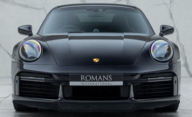 Porsche 911 Turbo S (992) 7